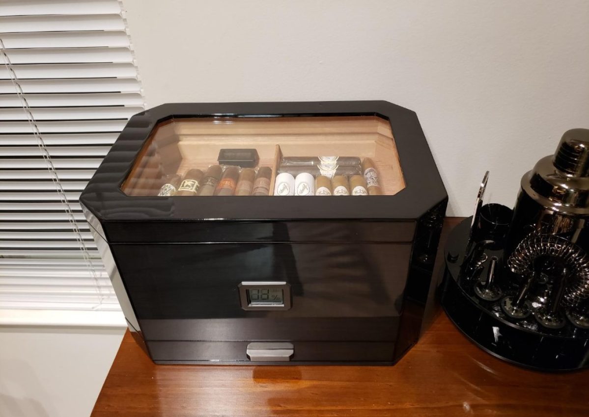 case elegance grand humidor avis